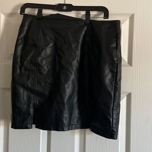 Leather skirt